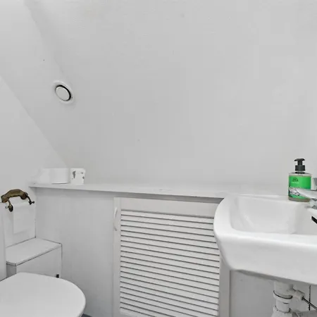 Daje - 100m From The Sea By Interhome *